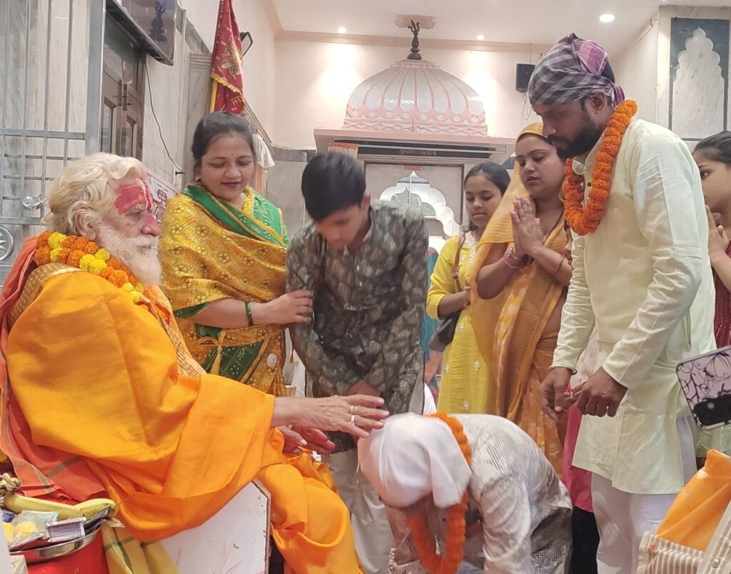 मनेन्द्रगढ़ में नवरात्रि के दौरान मां दुर्गा की आराधना और मंदिरों में महाआरती